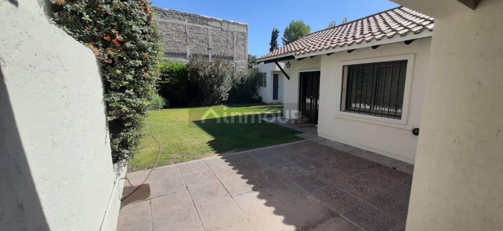 Casa en Alquiler en Lujan de Cuyo, Mendoza