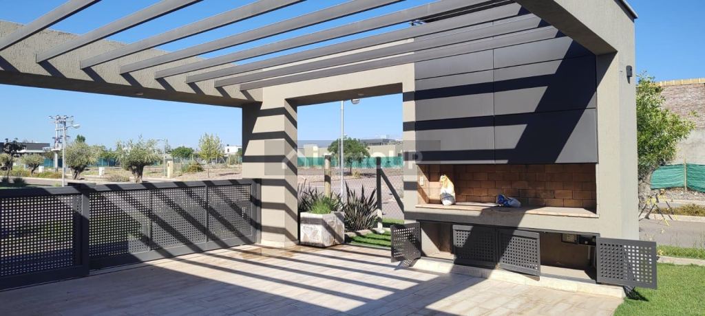 Casa en Alquiler en Maipu, Mendoza