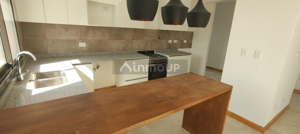 Casa en Alquiler en Maipu, Mendoza