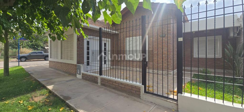 Casa en Venta en Guaymallen, Mendoza