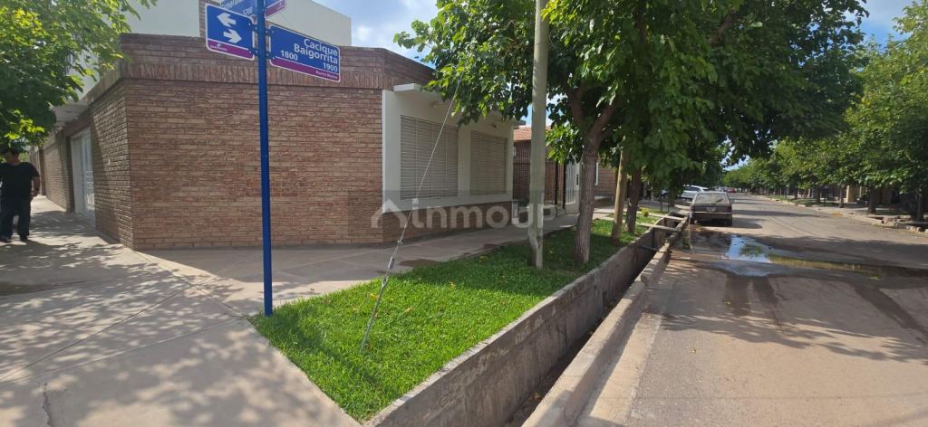 Casa en Venta en Guaymallen, Mendoza