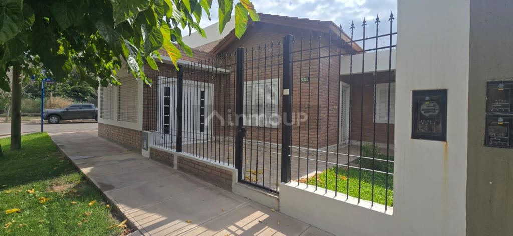 Casa en Venta en Guaymallen, Mendoza