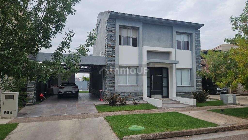 Casa en Venta en Las Heras, Mendoza
