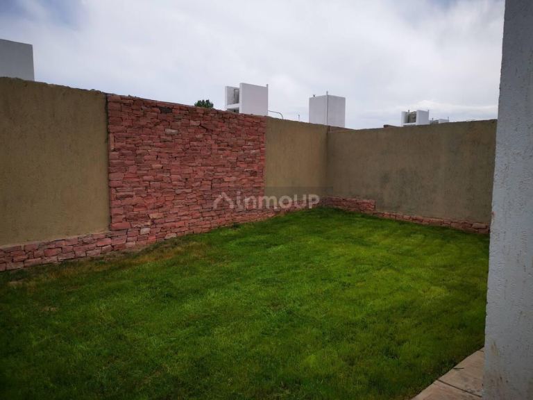 Casa en Alquiler en Lujan de Cuyo, Mendoza - $ 1.000.000 | Inmoup - 10