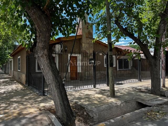 Casa en Alquiler en Capital, Mendoza