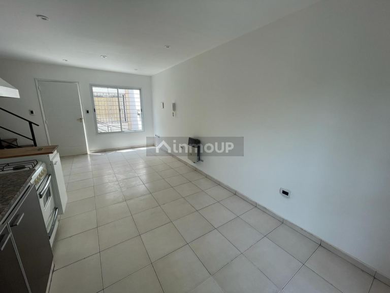 Duplex en Alquiler en Godoy Cruz, Mendoza - $ 750.000 | Inmoup - 6