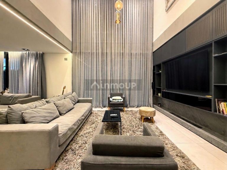 Casa en Venta en Ezeiza, G.B.A. Zona Sur