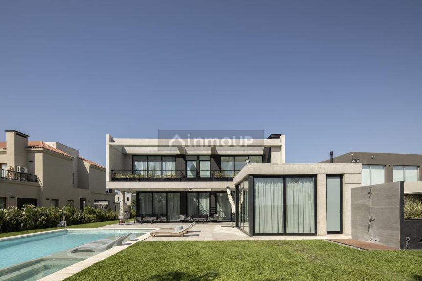 Casa en Venta en Ezeiza, G.B.A. Zona Sur
