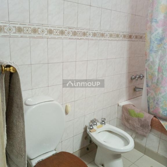 Local Comercial en Alquiler en Villa Pueyrredon, Capital Federal