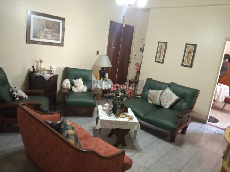 Local Comercial en Alquiler en Villa Pueyrredon, Capital Federal