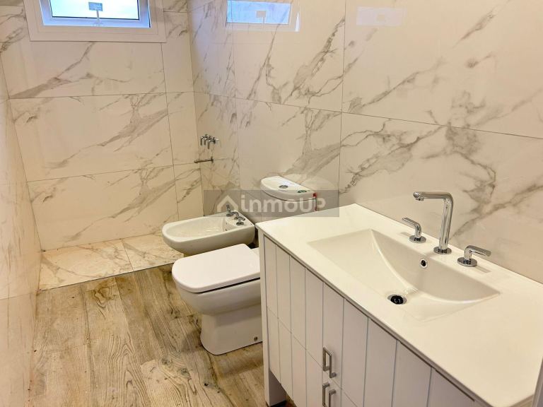 Casa en Venta en Berazategui, G.B.A. Zona Sur - USD 275.000 | Inmoup - 10