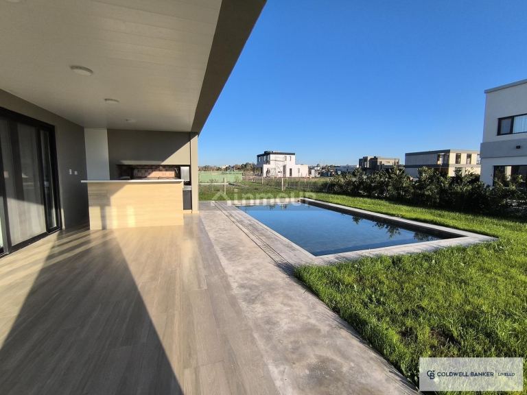 Casa en Alquiler en Esteban Echeverria, G.B.A. Zona Sur