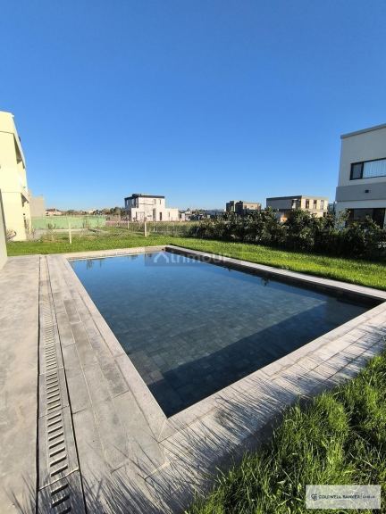 Casa en Alquiler en Esteban Echeverria, G.B.A. Zona Sur