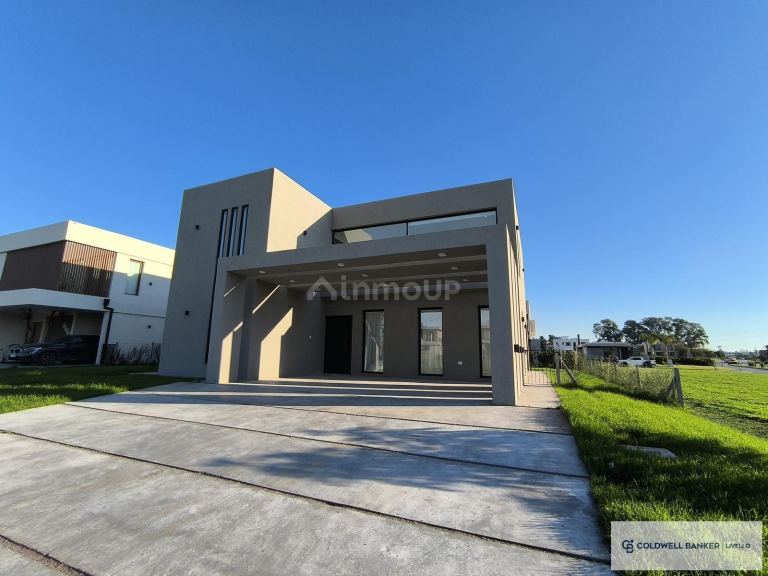 Casa en Alquiler en Esteban Echeverria, G.B.A. Zona Sur