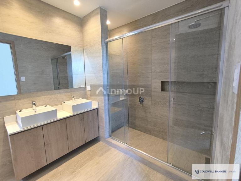 Casa en Alquiler en Esteban Echeverria, G.B.A. Zona Sur