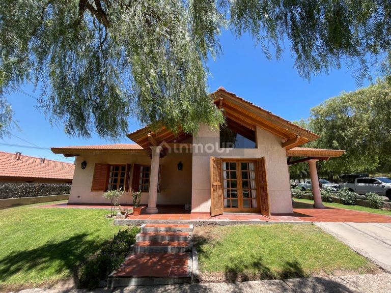 Casa en Alquiler en Las Heras, Mendoza