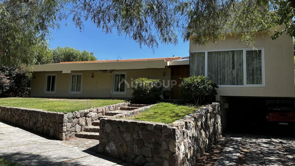 Casa en Venta en Capital, Mendoza