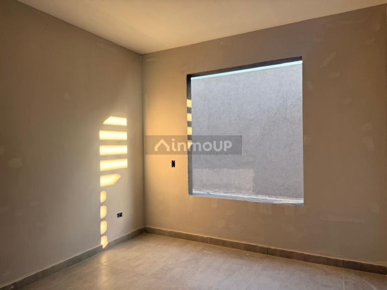 Casa en Venta en Godoy Cruz, Mendoza - USD 215.000 | Inmoup - 10