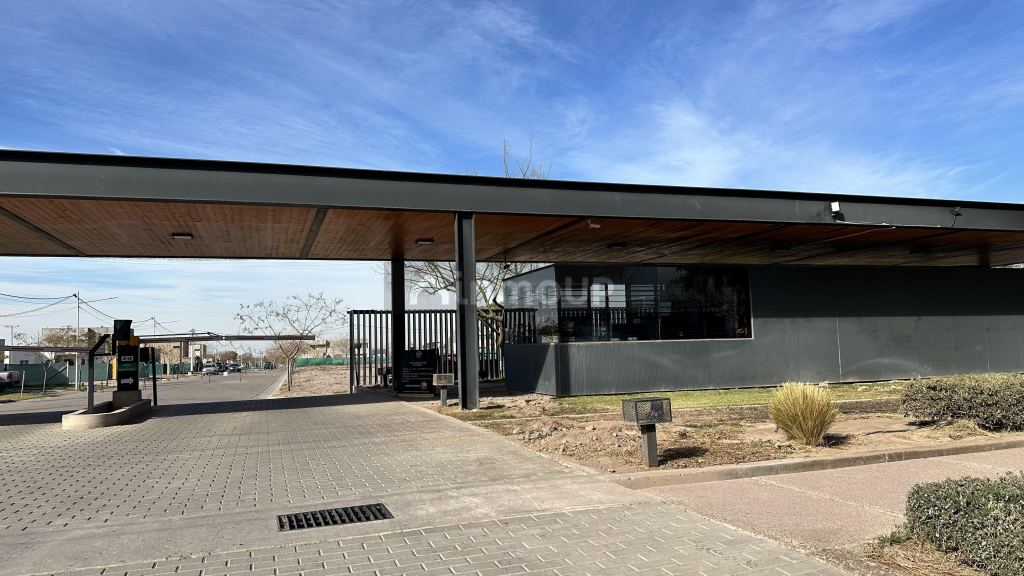 Casa en Venta en Lujan de Cuyo, Mendoza - USD 278.000 | Inmoup - 16