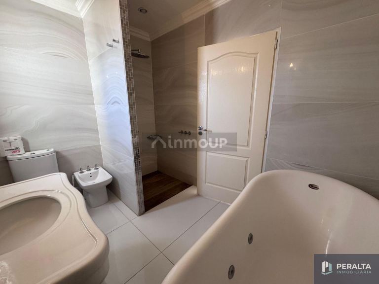 Casa en Venta en Las Heras, Mendoza