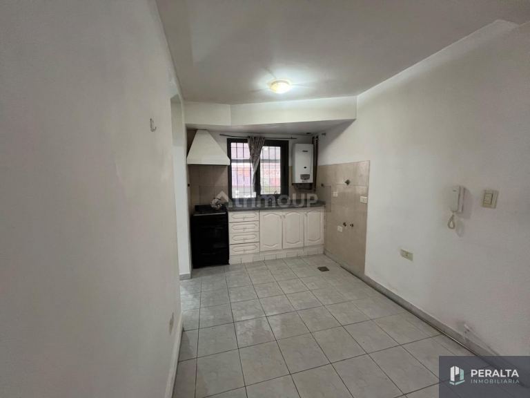 Godoy Cruz San Fermin 2324 Piso Planta baja Depto 2