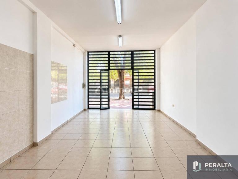 Local Comercial en Alquiler en Capital, Mendoza - $ 750.000 | Inmoup - 6