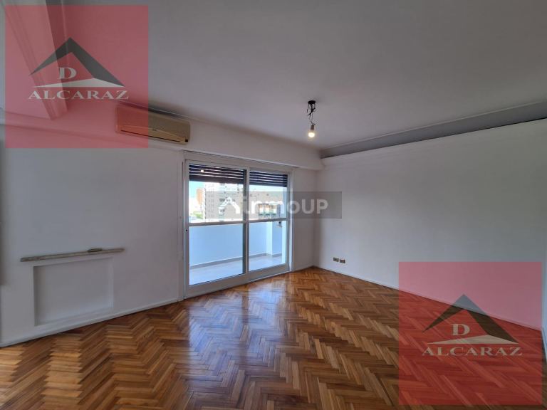 Caballito Rosario al 600 Semipiso 3 ambientes , impecable!