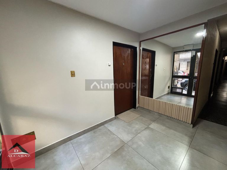 Almagro Lambare al 900