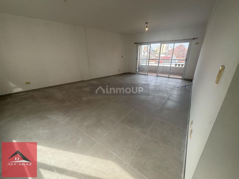Parque Patricios Av. Chiclana al 2900