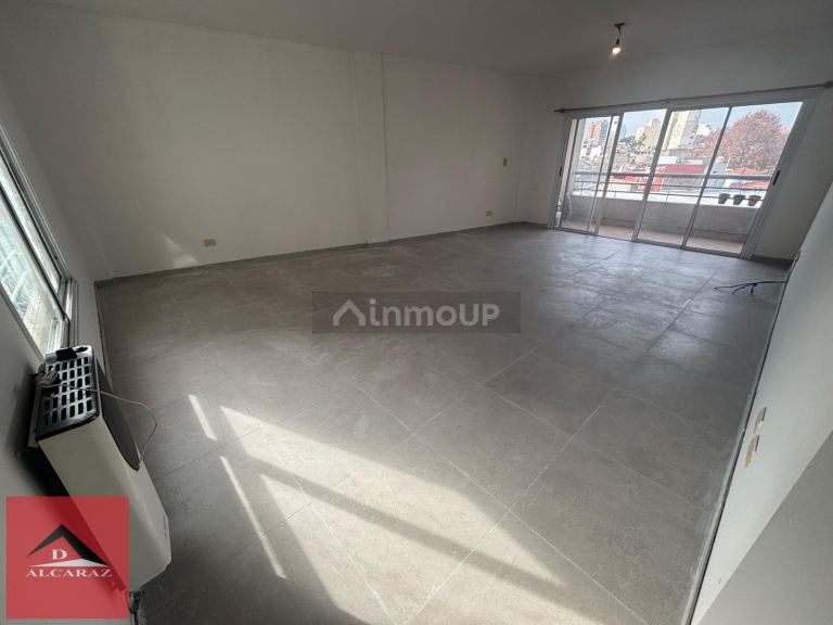 Parque Patricios Av. Chiclana al 2900