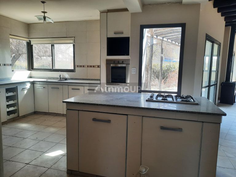 Casa en Venta en Maipu, Mendoza