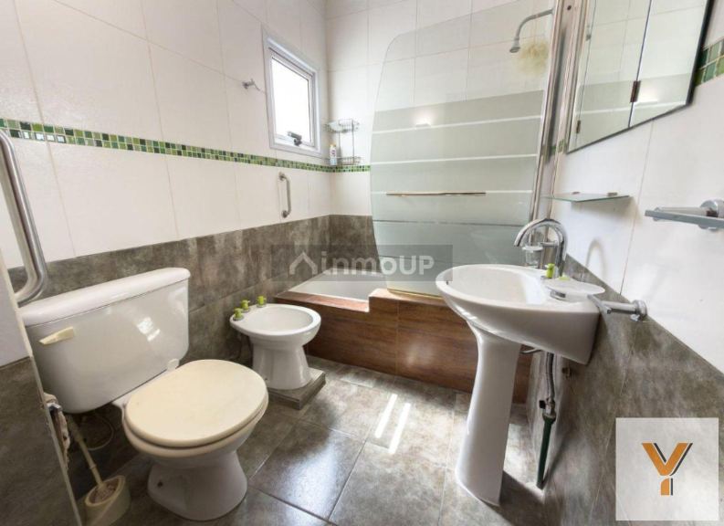 Local Comercial en Venta en La Plata, G.B.A. Zona Sur - USD 193.000 | Inmoup - 74