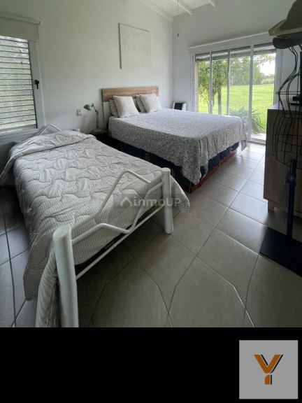 Casa en Venta en San Miguel del Monte, Buenos Aires Interior - USD 239.000 | Inmoup - 42