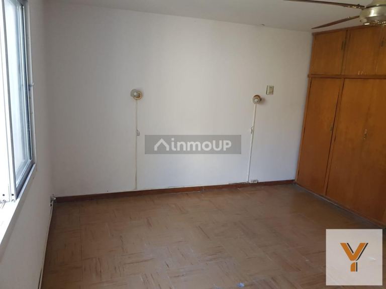 P H en Venta en Lomas de Zamora, G.B.A. Zona Sur