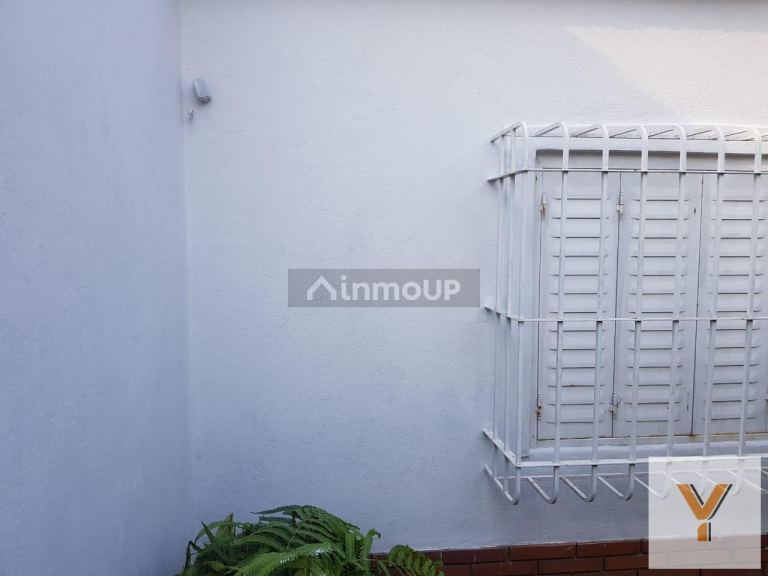P H en Venta en Lomas de Zamora, G.B.A. Zona Sur