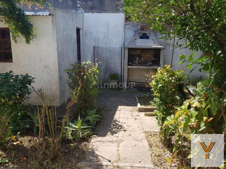 P H en Venta en Lomas de Zamora, G.B.A. Zona Sur