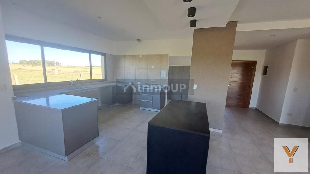 Casa en Venta en Pinamar, Buenos Aires Costa Atlantica