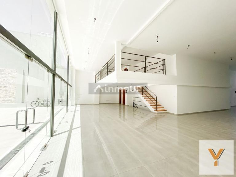 Local Comercial en Venta en La Plata, G.B.A. Zona Sur