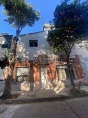 Liniers Las Bases e/ Coronel Ramon L. Falcon y Ibarrola