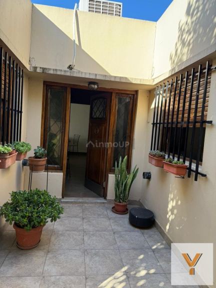 P H en Venta en Moron, G.B.A. Zona Oeste