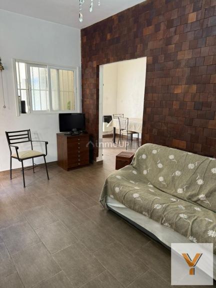 P H en Venta en Moron, G.B.A. Zona Oeste