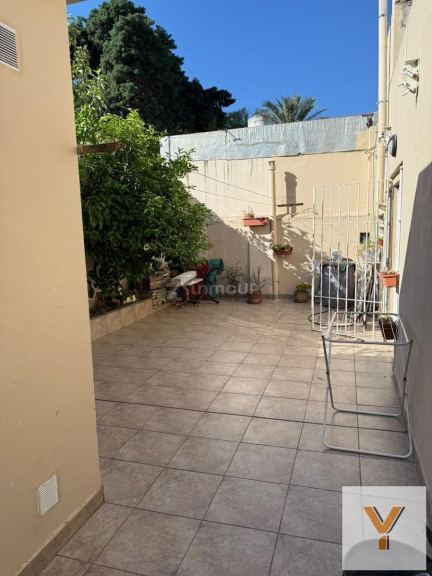 P H en Venta en Moron, G.B.A. Zona Oeste