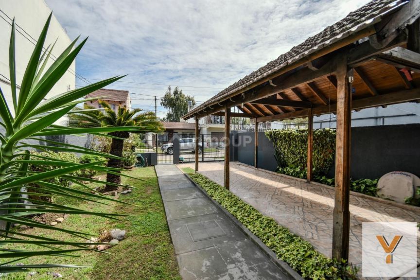 P H en Venta en Moron, G.B.A. Zona Oeste
