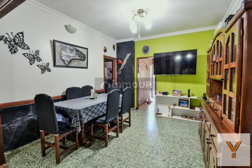 P H en Venta en Moron, G.B.A. Zona Oeste