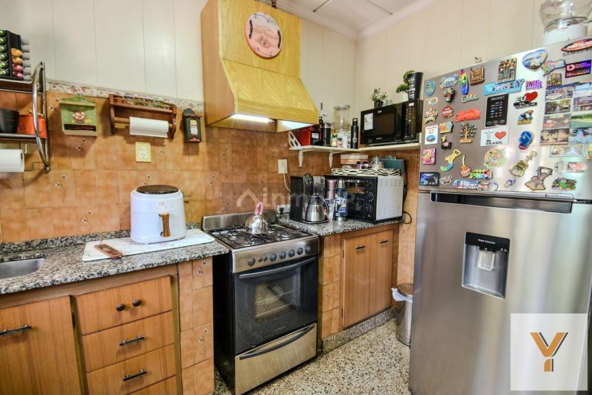 P H en Venta en Moron, G.B.A. Zona Oeste