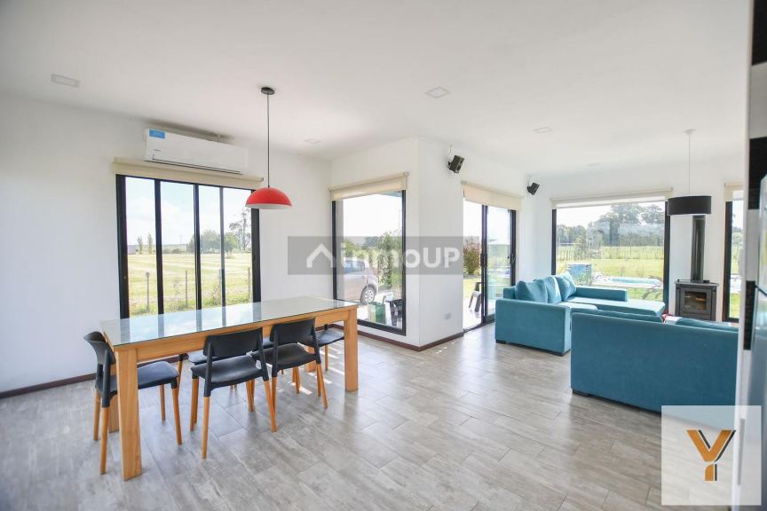 Casa en Venta en Coronel Brandsen, Buenos Aires Interior
