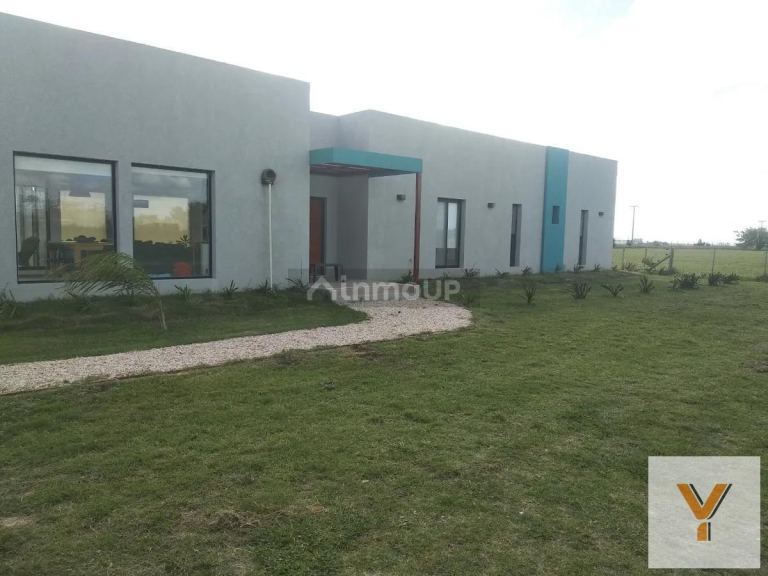 Casa en Venta en Coronel Brandsen, Buenos Aires Interior