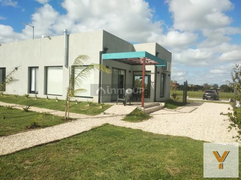 Casa en Venta en Coronel Brandsen, Buenos Aires Interior