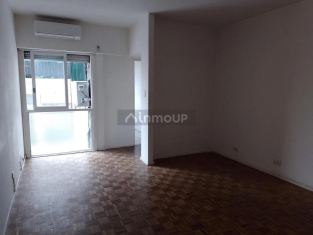 Recoleta Junín e/ French y Peña al 1300