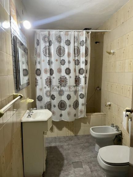 Local Comercial en Alquiler en Villa Devoto, Capital Federal